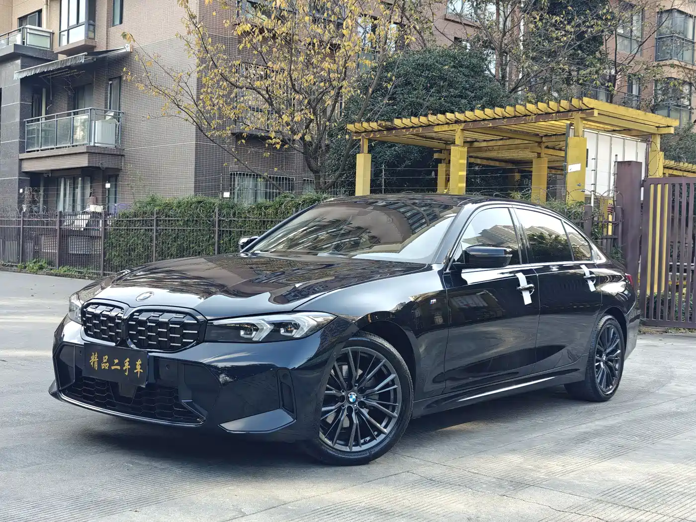 BMW 3 Series 2023 325Li M Sport Black Night Package