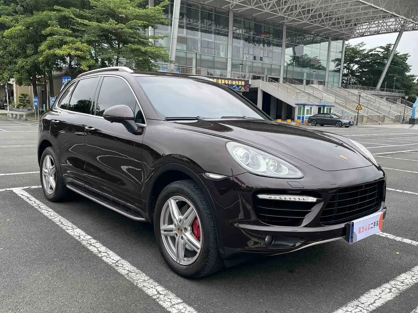 Porsche Cayenne 2014 Cayenne Platinum Edition 3.0T фото 4