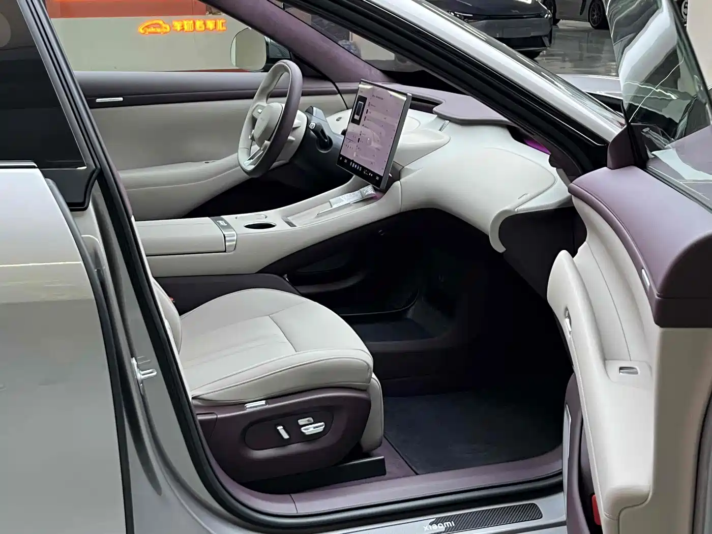 XIAOMI CAR XIAOMI YU7