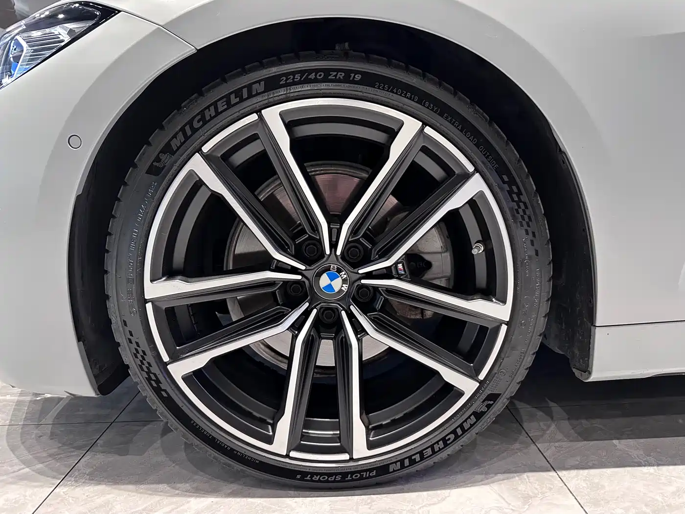 BMW 4 Series 2022 Second Facelift 430i M Sport Shadow Edition фото 7