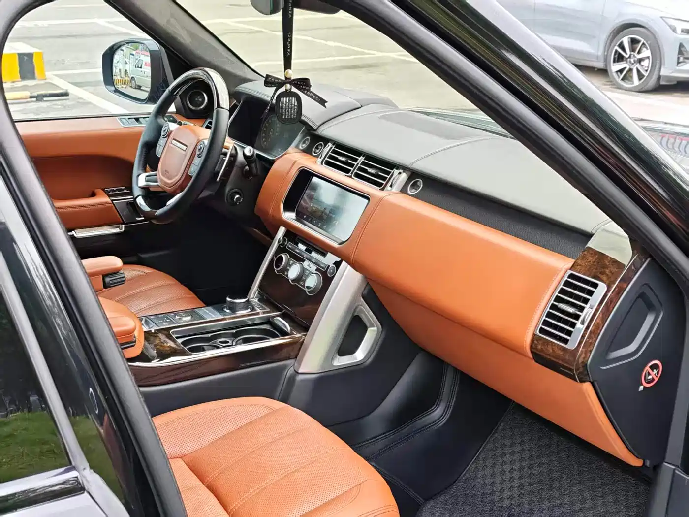 Land Rover Range Rover 2017 3.0 SC V6 AB Ultimate Autobiography LWB фото 8