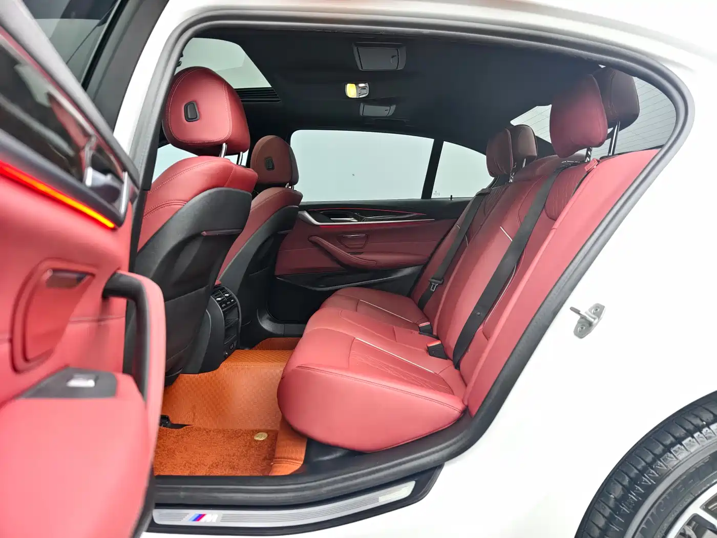 BMW 5 Series 2022 525Li M Sport Package фото 15