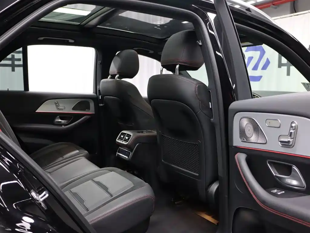 Mercedes-Benz GLE AMG 2025 AMG GLE 53 4MATIC+ фото 25