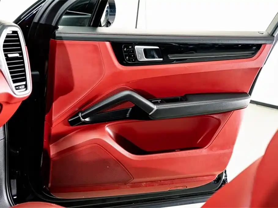PORSCHE CAYENNE NEW ENERGY
