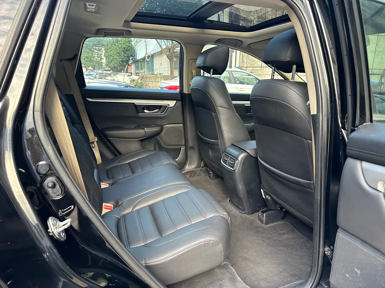 Фото 6 - Honda CR-V