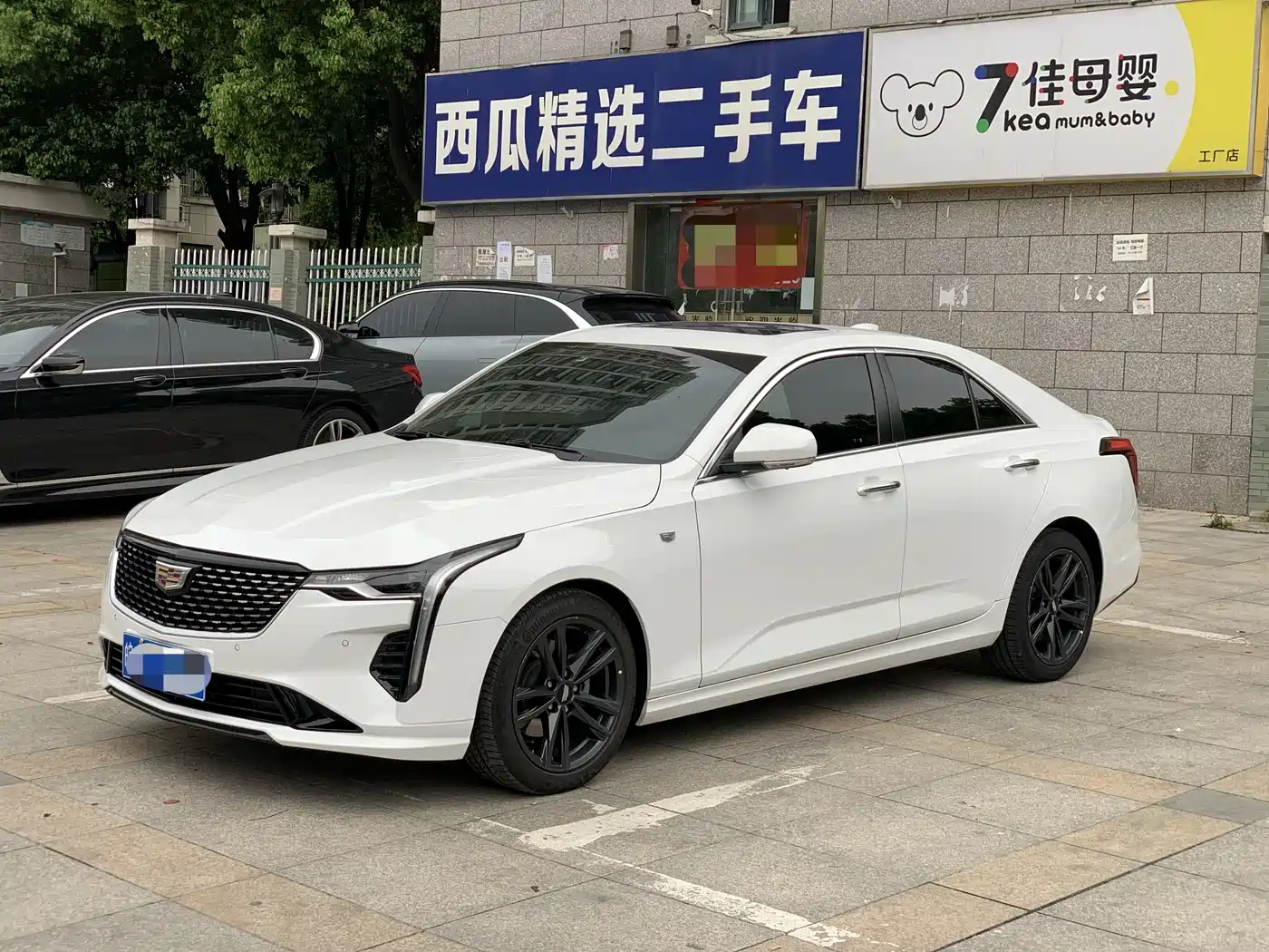 Cadillac CT4 2022 28T Luxury Model