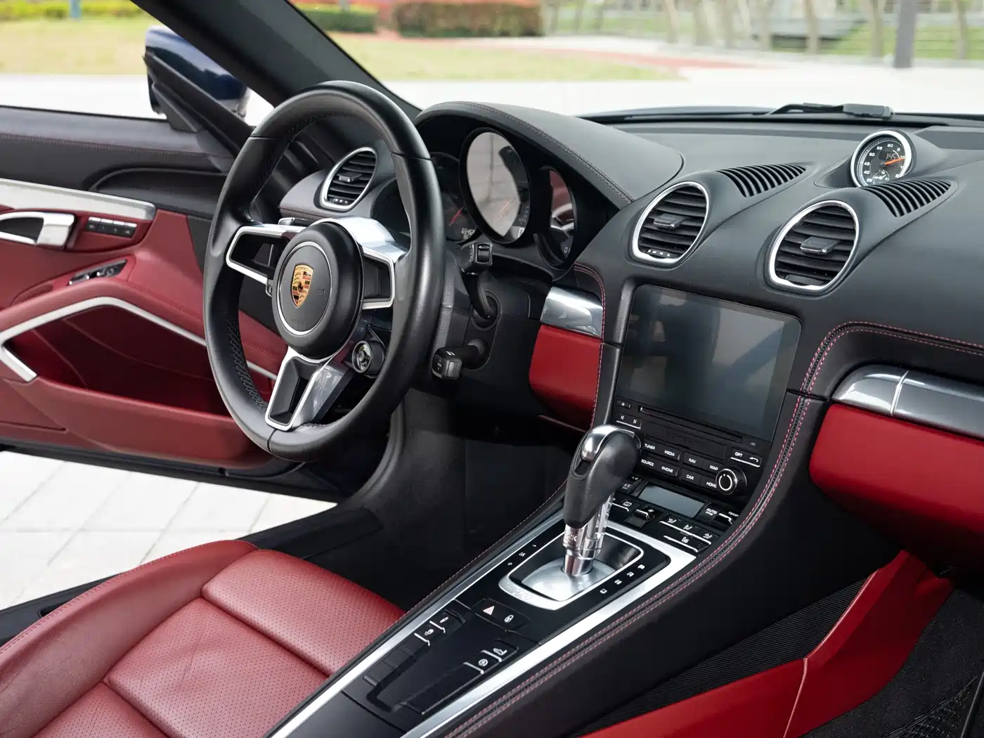 Porsche 718 2018 Cayman S 2.5T фото 14