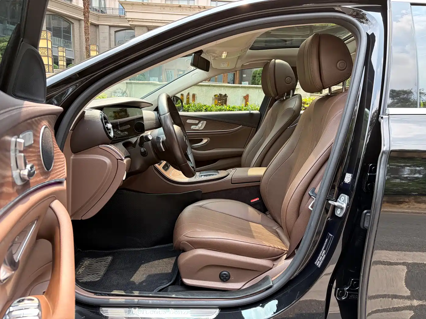 Mercedes-Benz E-Class 2021 Facelift E 300 L Sport Fashion фото 7