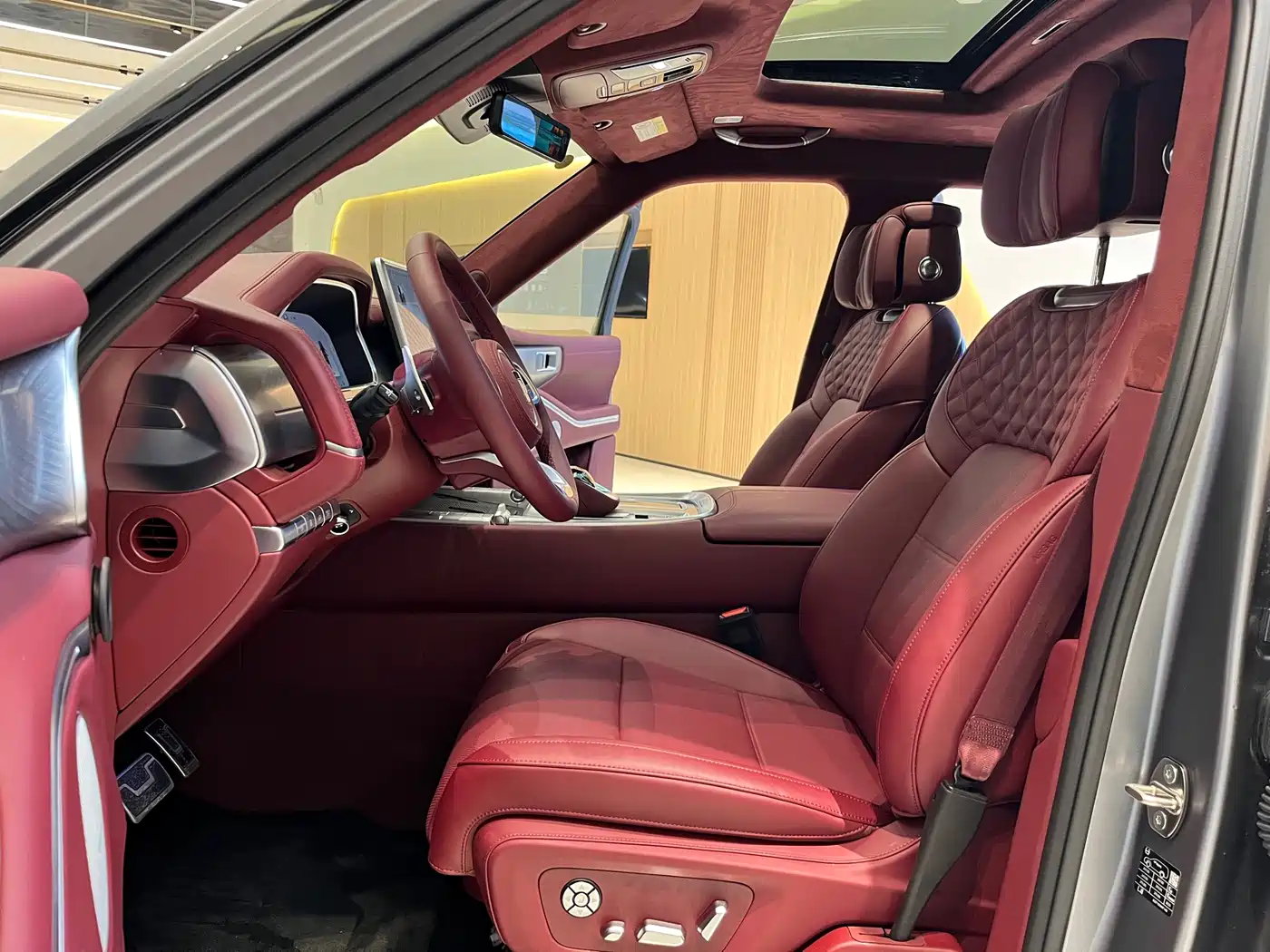 TANK TANK 700 NEW ENERGY