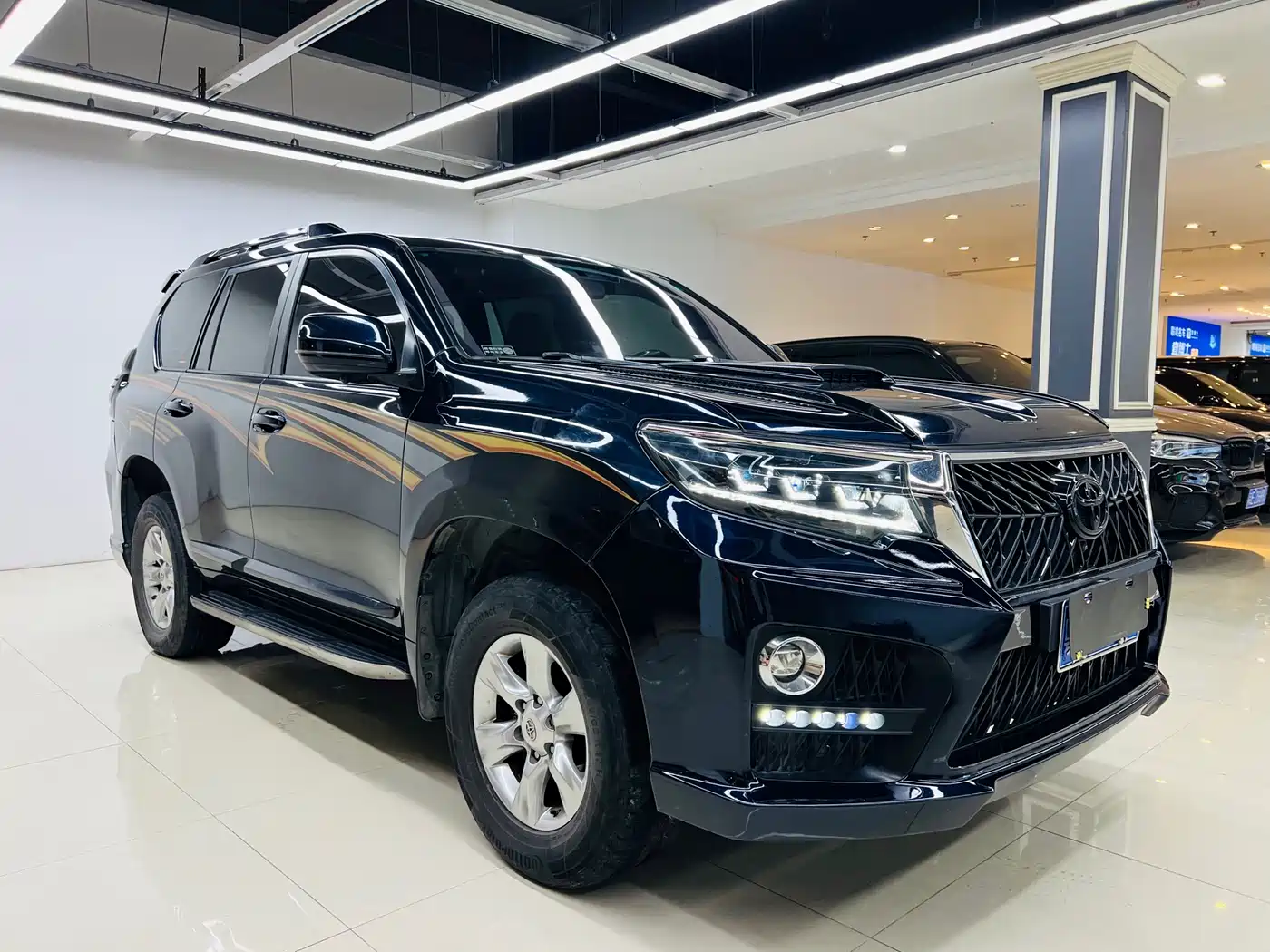 Toyota Prado 2010 4.0L Automatic TX-L фото 5