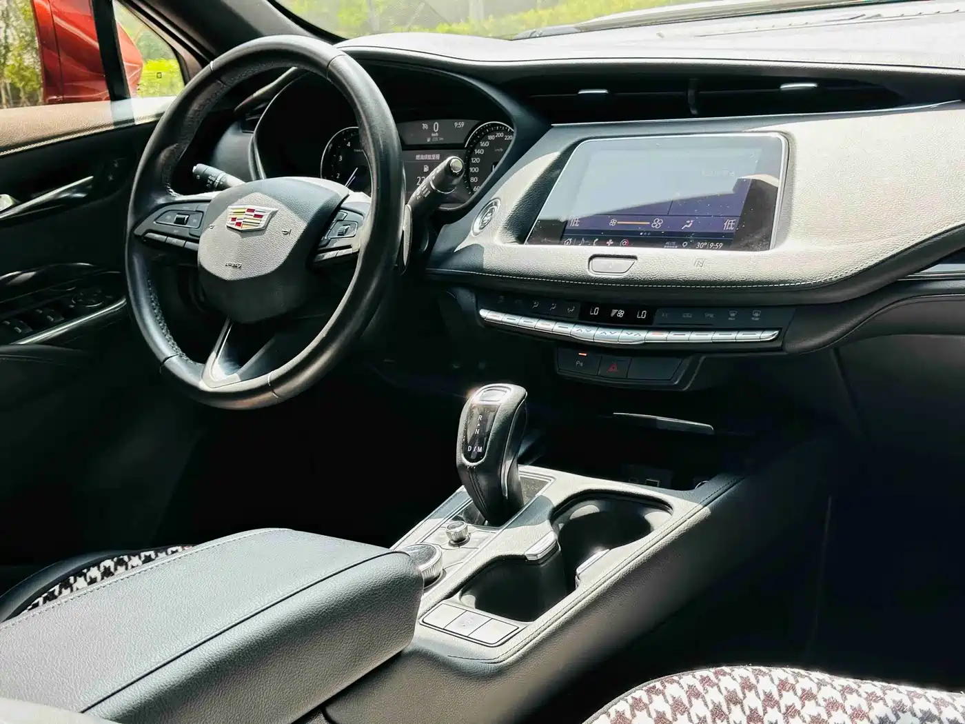 Cadillac XT4 2019 2018 Model 28T 2WD Technology