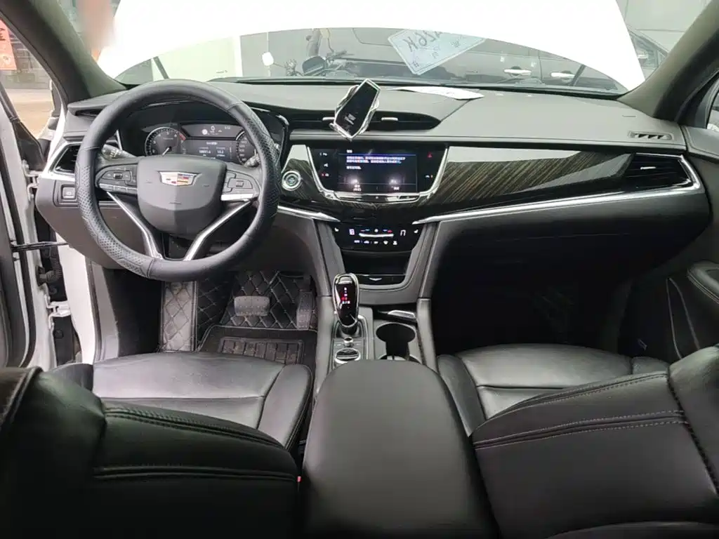 Cadillac XT6 2019 2020 28T 7-Seater Luxury Model