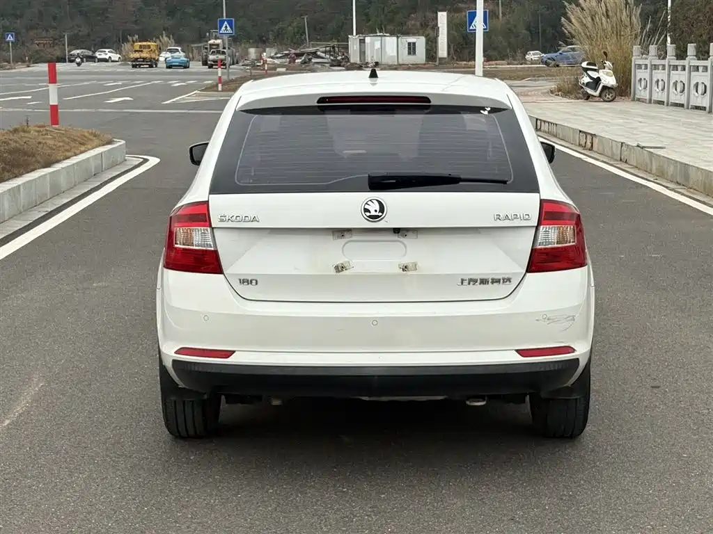 SKODA XINDONG