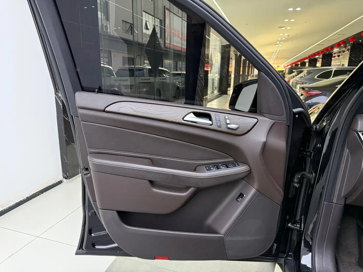 Mercedes-Benz GLE 2016 GLE 400 4MATIC фото 9