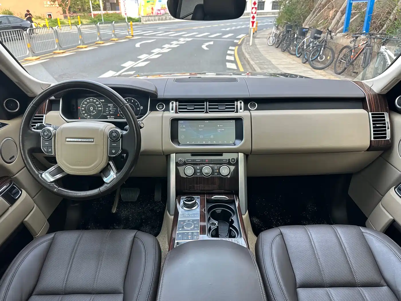 Land Rover Range Rover 2017 3.0 SC V6 Vogue фото 8