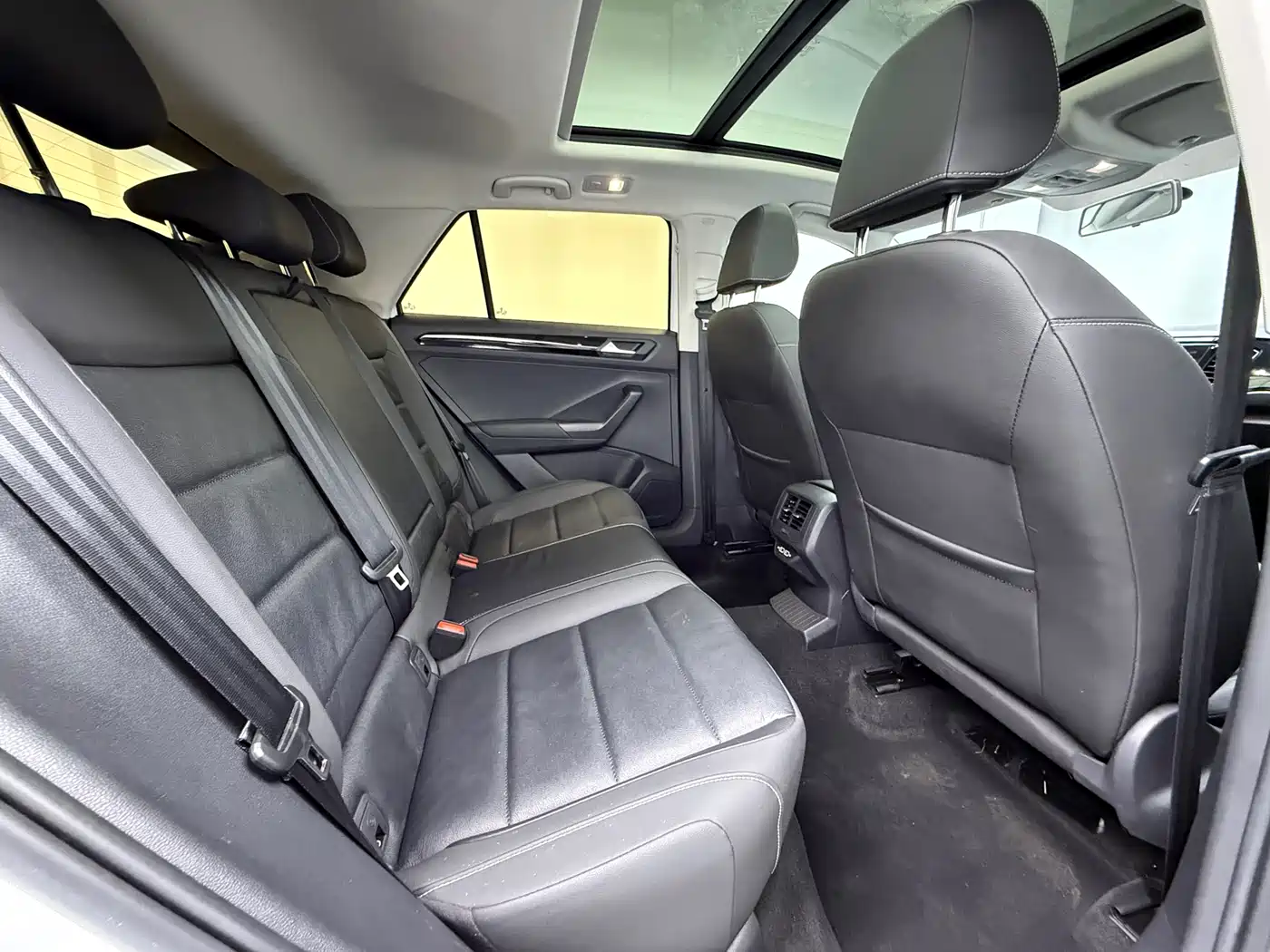 Volkswagen T-ROC 2022 280TSI DSG 2WD Comfort PLUS фото 11