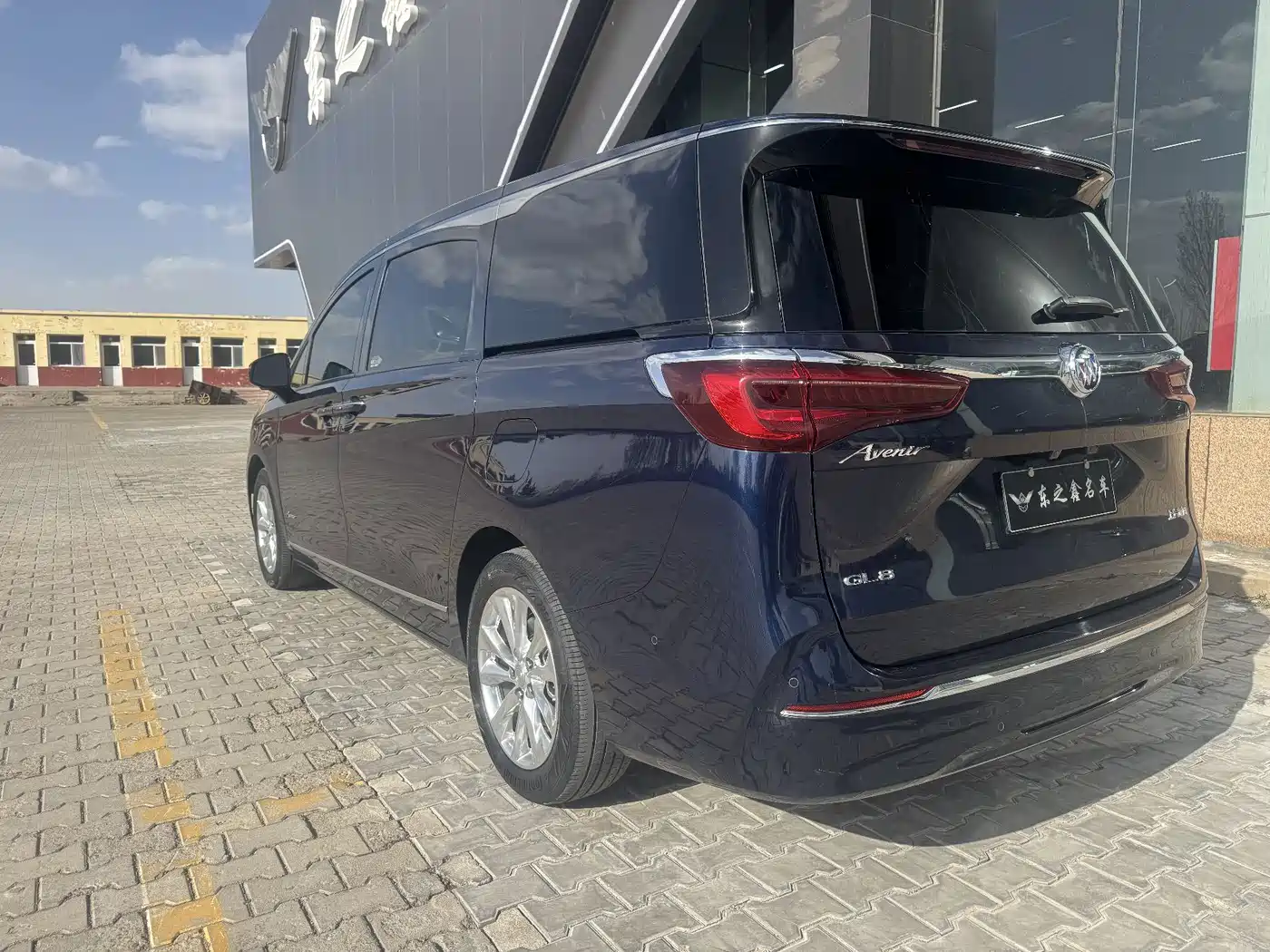 Buick GL8 2020 Avenir Four-Seat Prestige Edition фото 4