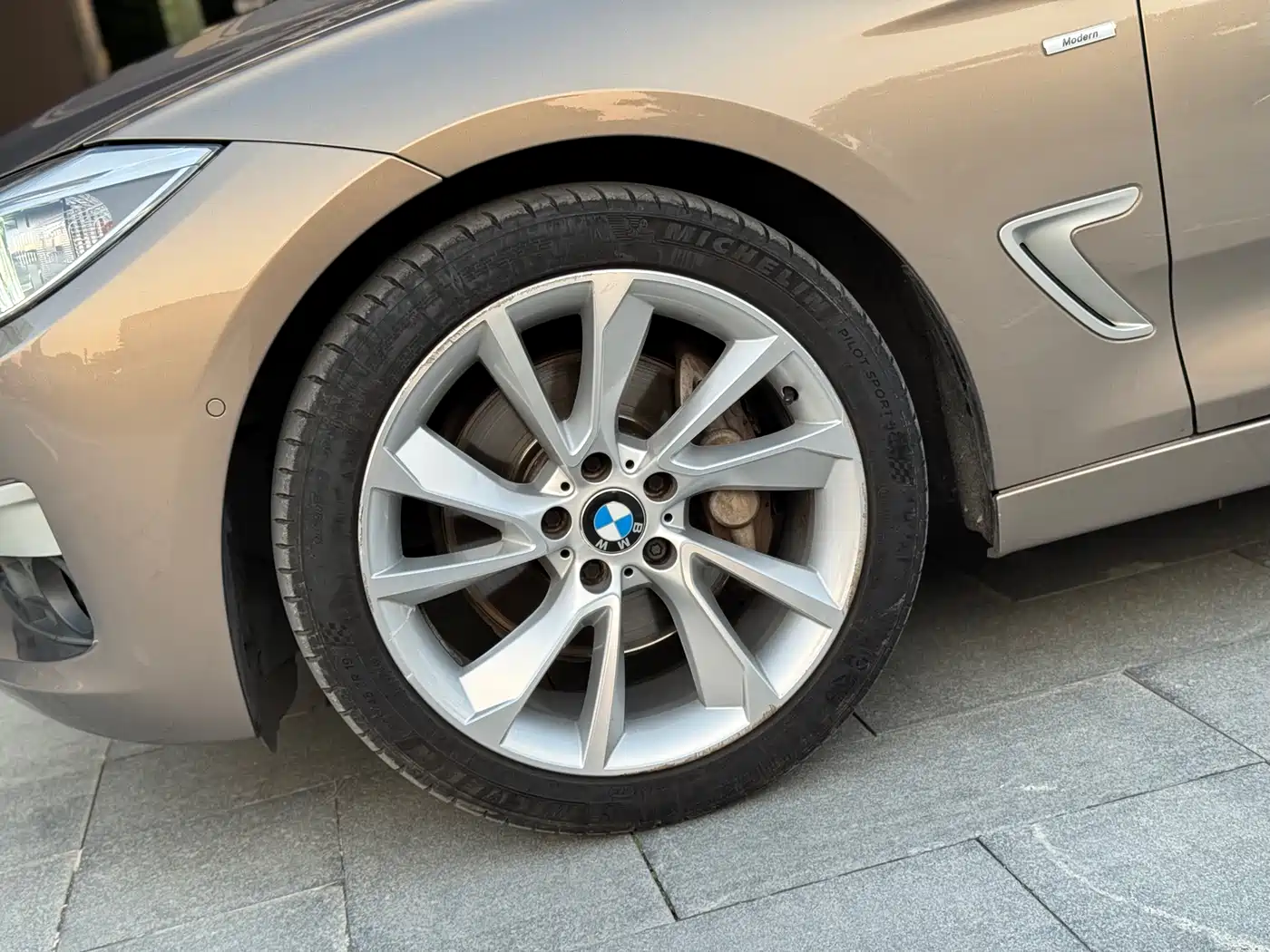 BMW 3 Series GT 2013 335i Trend Design Package фото 7