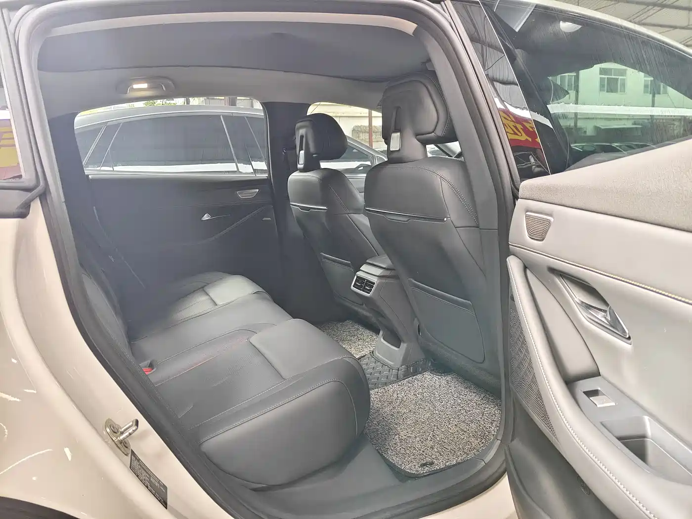 Deepal SL03 2023 2022 1.5L 1200 Range Extender Version