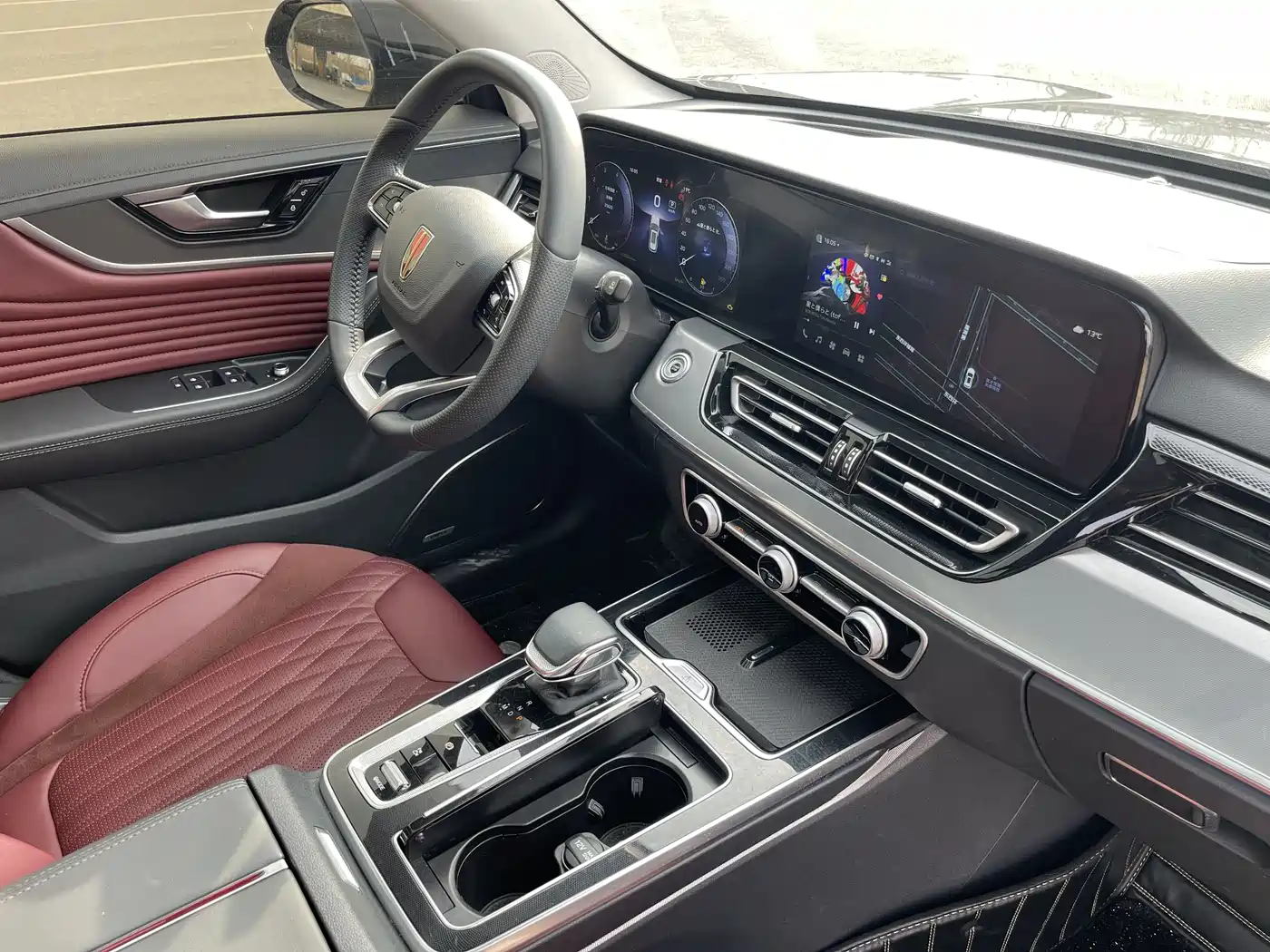 Hongqi HS5 2023 2.0T Flag Pro 500,000 Units Commemorative Edition фото 33