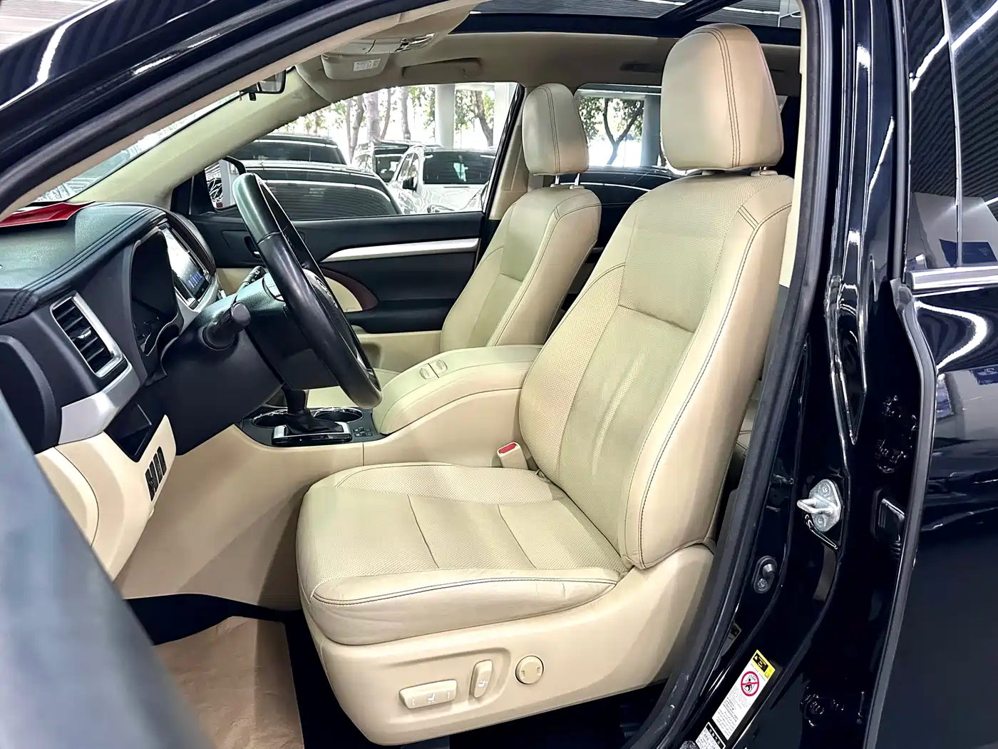 Toyota Highlander 2017 2.0T 4WD Premium 7-Seater фото 22