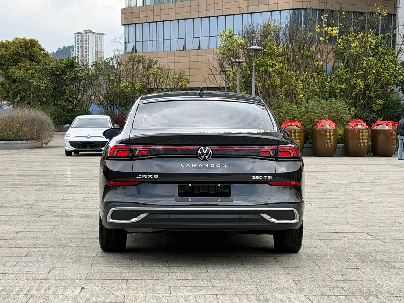 Volkswagen Lamando 2024 Lamando L 280TSI DSG Stylish Edition фото 5