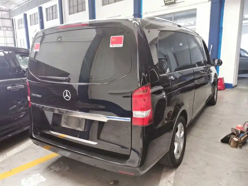 Mercedes-Benz Vito 2016 2.0T Elite Edition фото 7