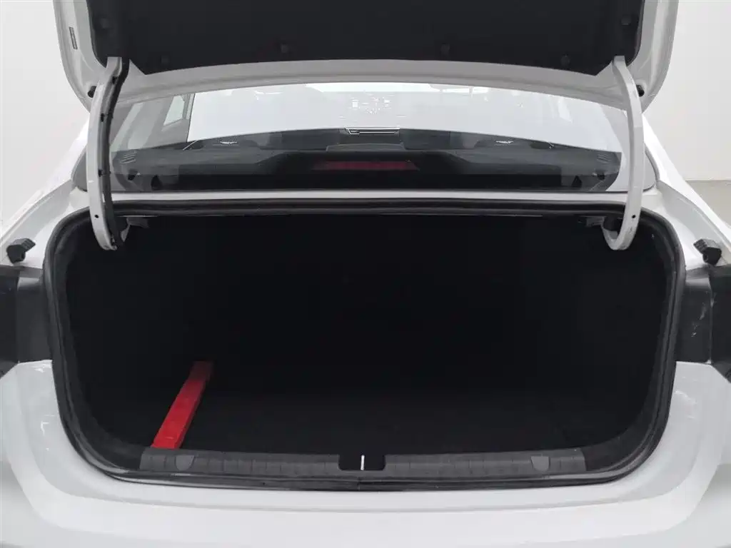 GEELY AUTOMOBILE EMGRAND