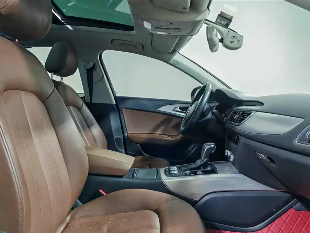 Audi A6L 2018 Model 35 TFSI Collector's Edition фото 8