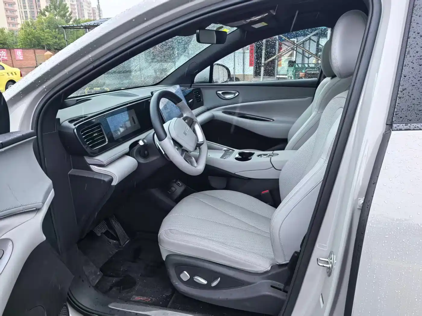 BYD Sealion 06 New Energy 2025 DM-i 170 Pilot Pro Edition фото 2
