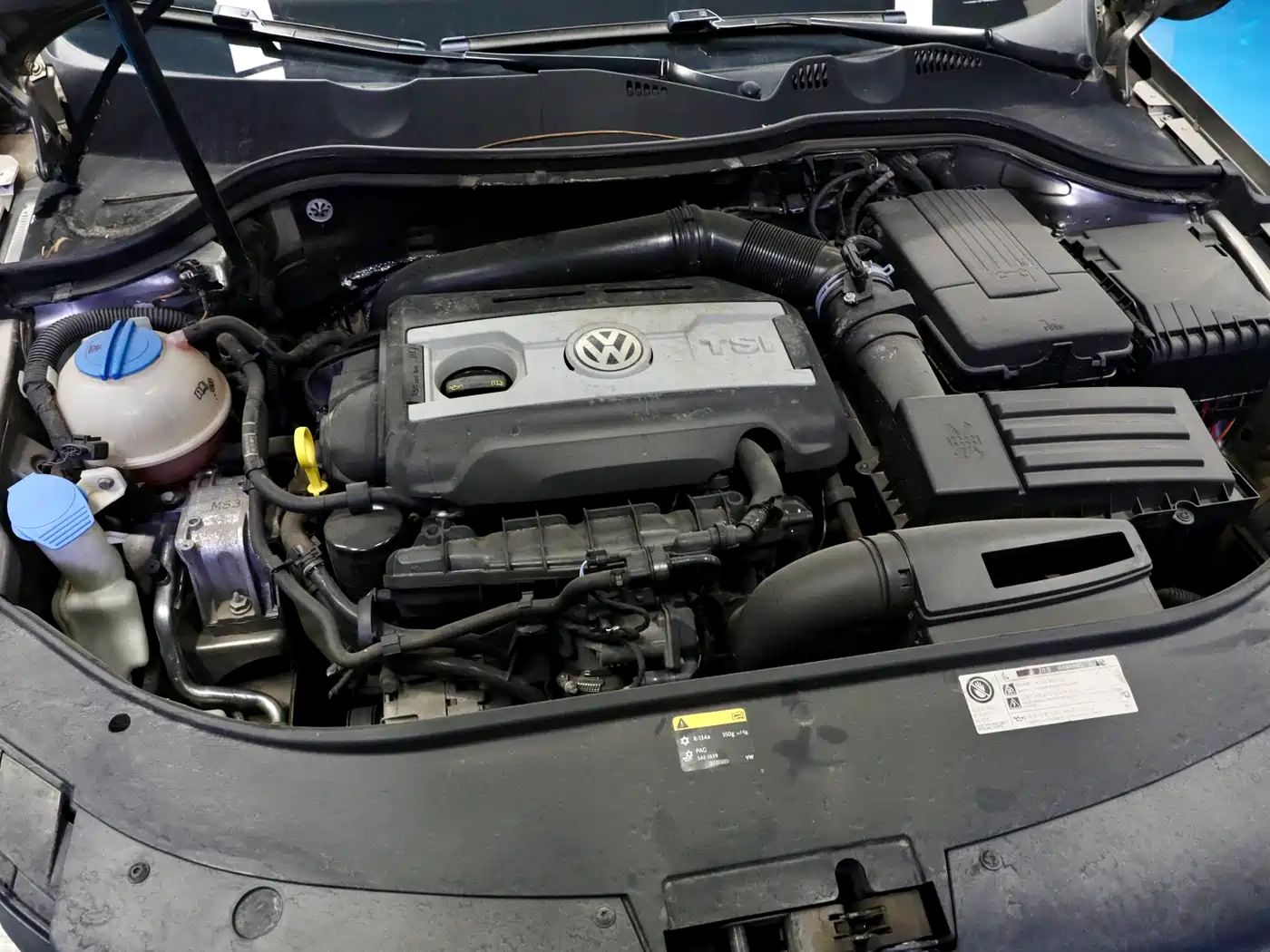 Volkswagen Magotan (Import) 2012 Wagon 2.0TSI Comfort фото 8