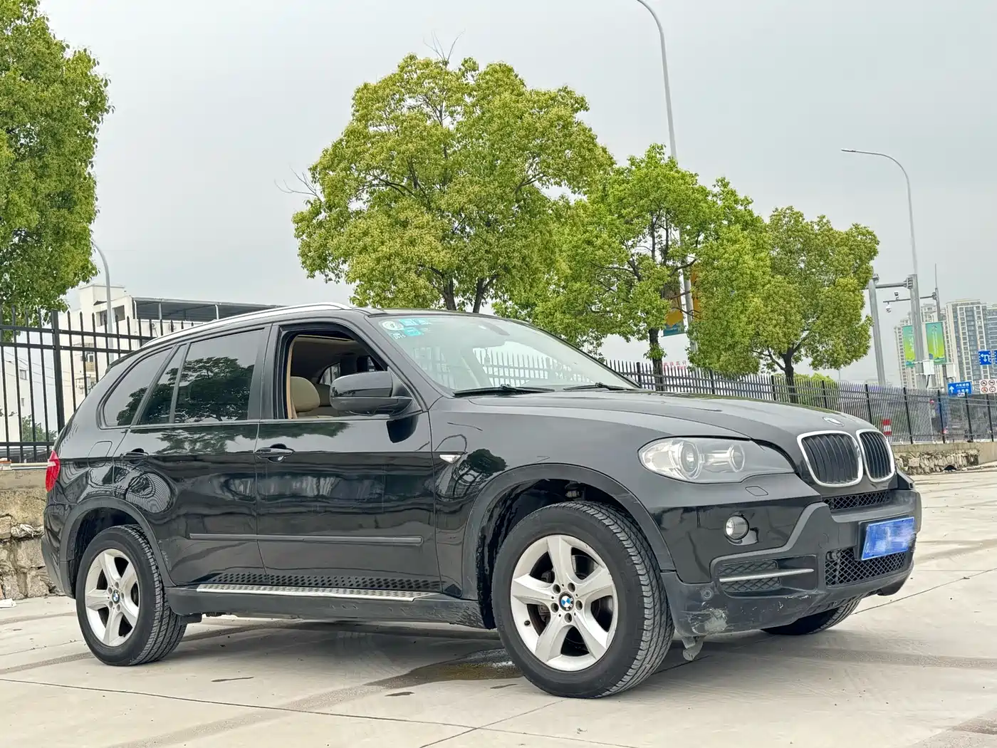 BMW X5 (Import) 2009 xDrive30i Luxury фото 3