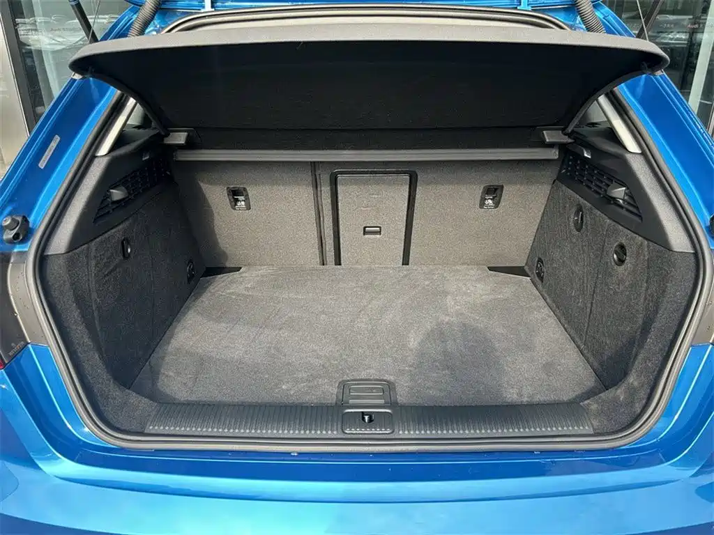 Audi A3 2018 30th Anniversary Sportback 35 TFSI Fashion фото 9