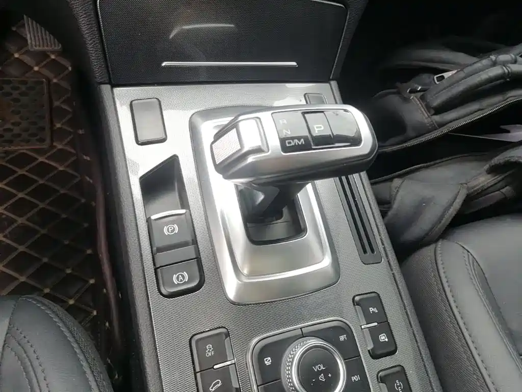 Haval H6 Coupe 2017 Red Label 2.0T Automatic 2WD Elite фото 14