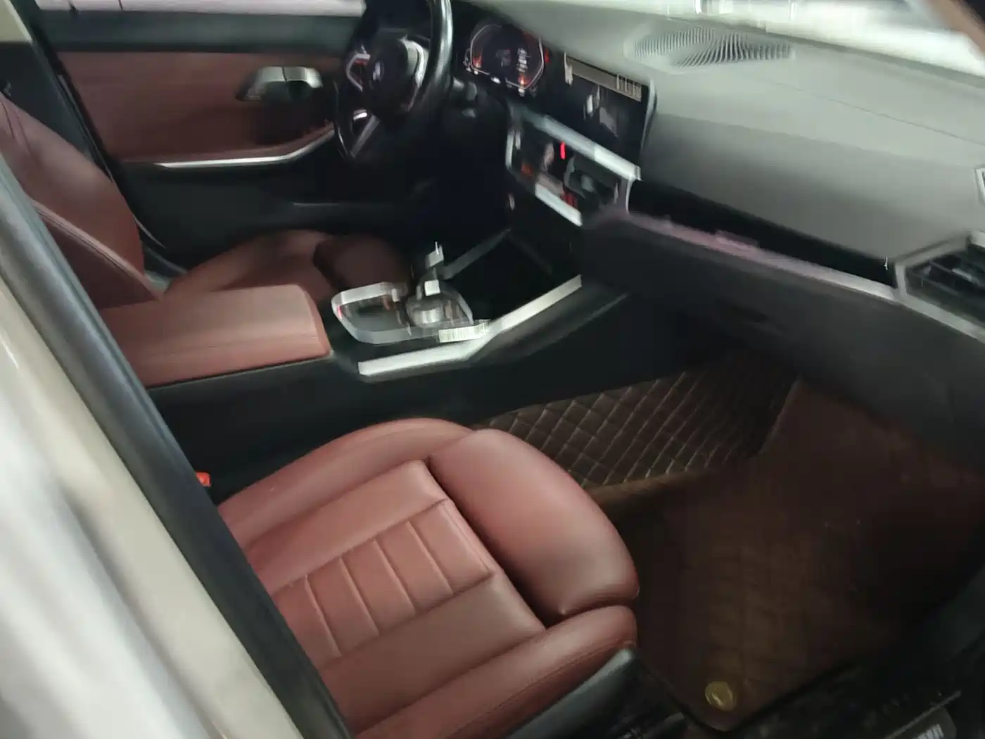 BMW 3 Series 2021 320Li M Sport Package фото 5