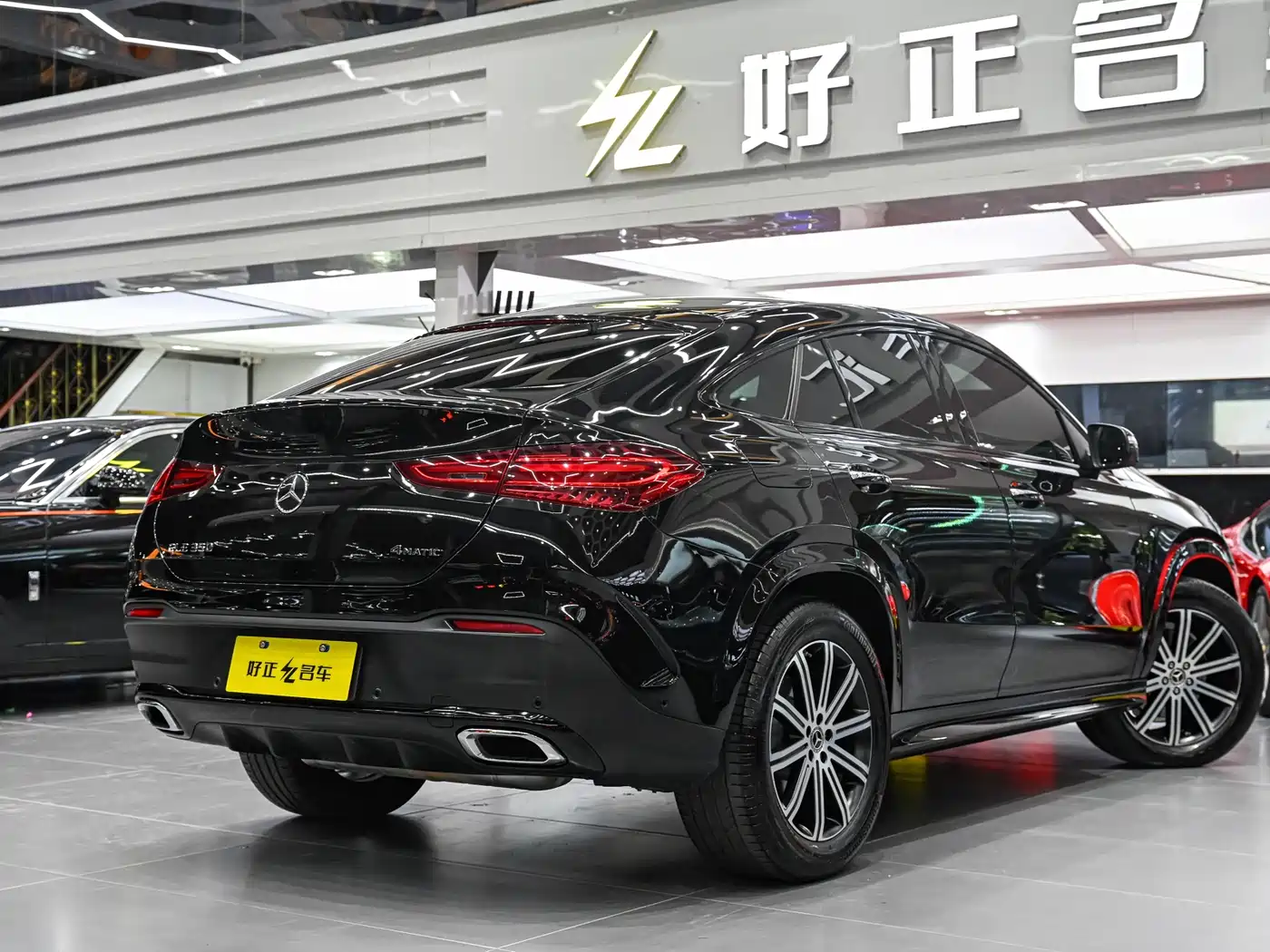Mercedes-Benz GLE Coupe 2024 GLE 350 4MATIC Coupe SUV Luxury фото 8