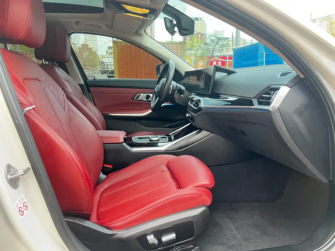 BMW 3 Series 2023 320Li M Sport Package фото 19
