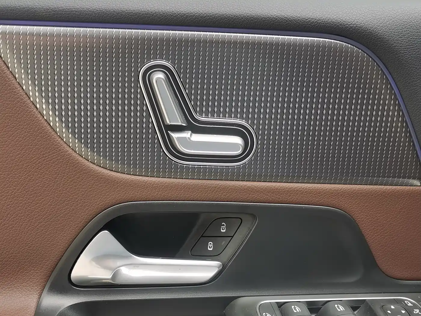 Mercedes-Benz GLB 2021 GLB 200 Dynamic фото 14