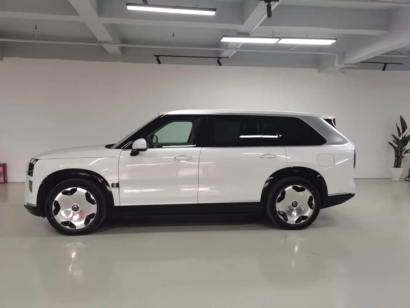 ZEEKR 9X 2026 2025 model Ultra Edition 70kWh