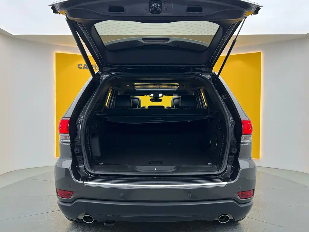 Jeep Grand Cherokee (Import) 2022 2020 3.0L Elite Navigation Edition