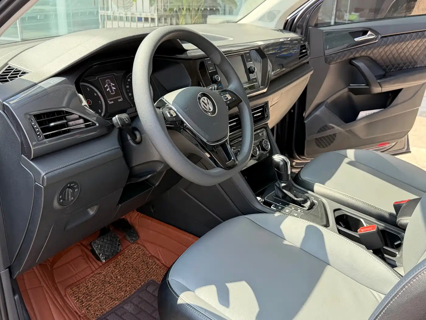 Volkswagen Tharu 2019 Model 280TSI 2WD Trend Edition China V фото 17