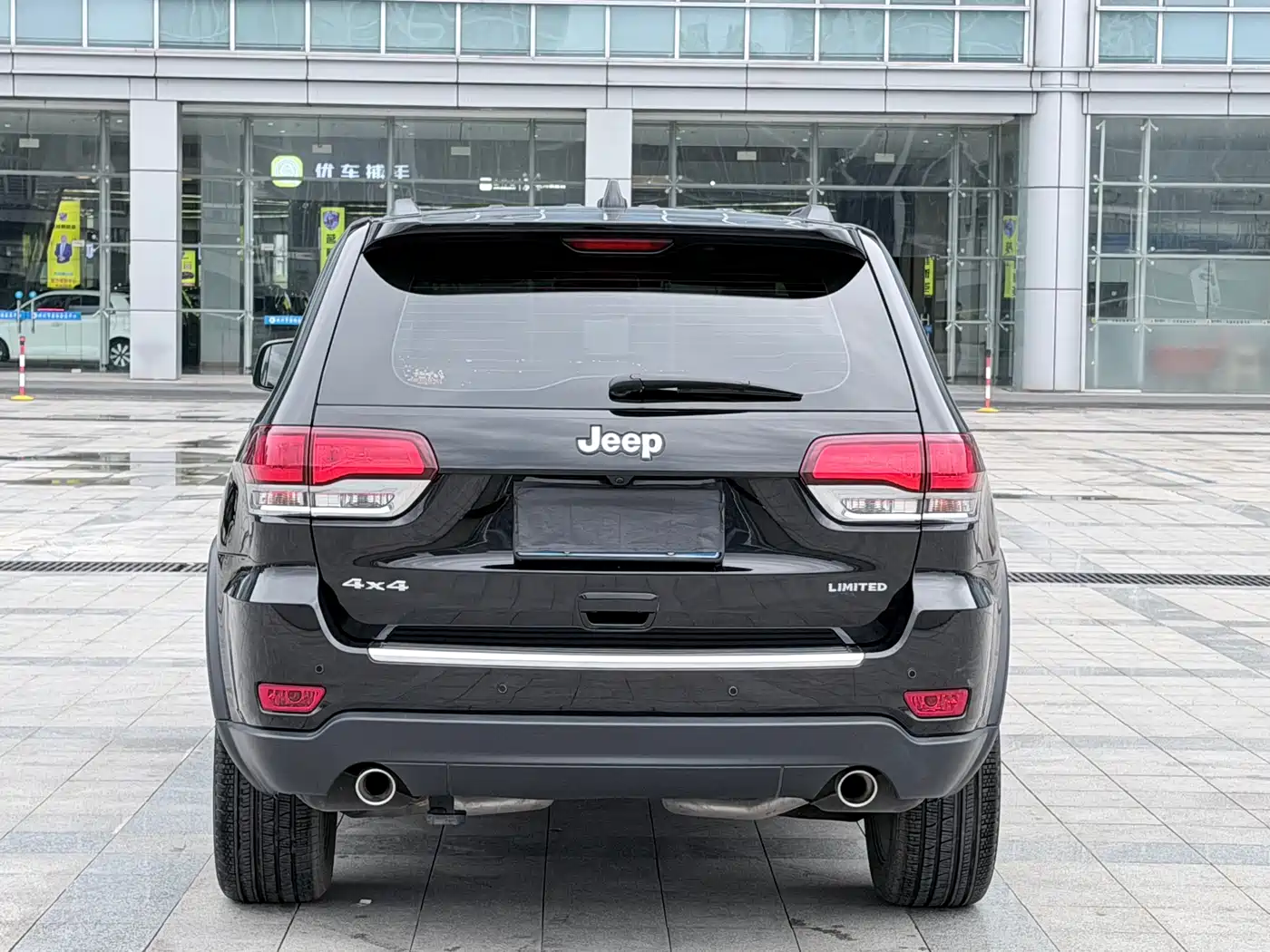 JEEP GRAND CHEROKEE