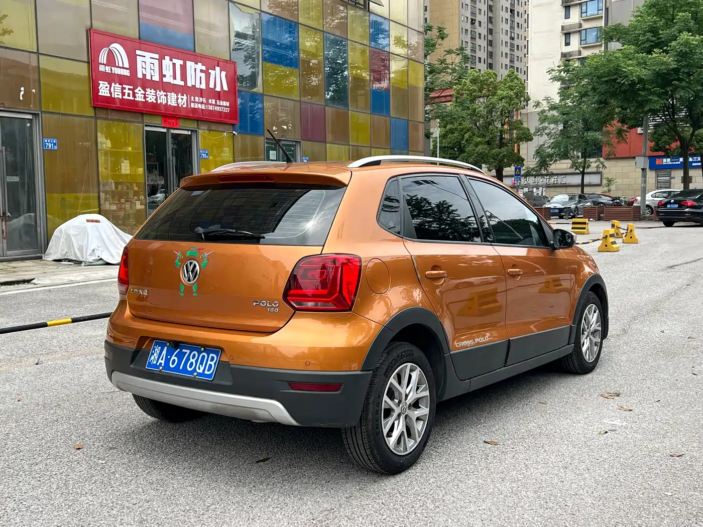 Volkswagen Polo 2018 1.5L Cross Polo Auto фото 27