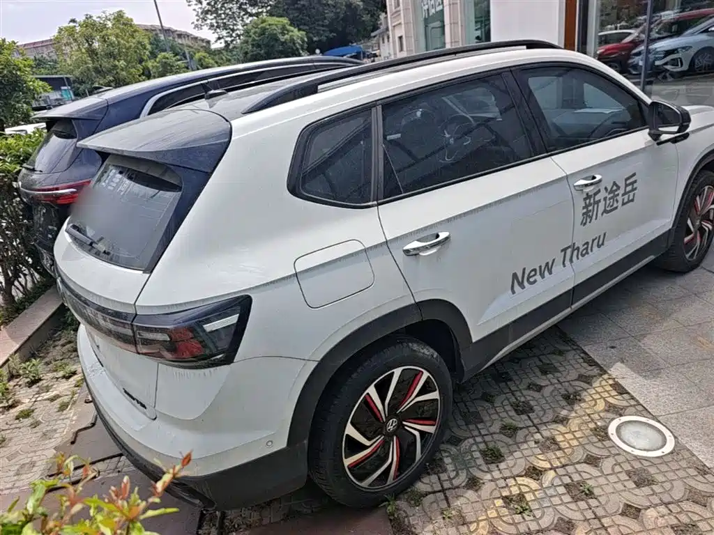 Volkswagen Tharu 2024 300TSI 2WD Moon Premium Edition фото 7