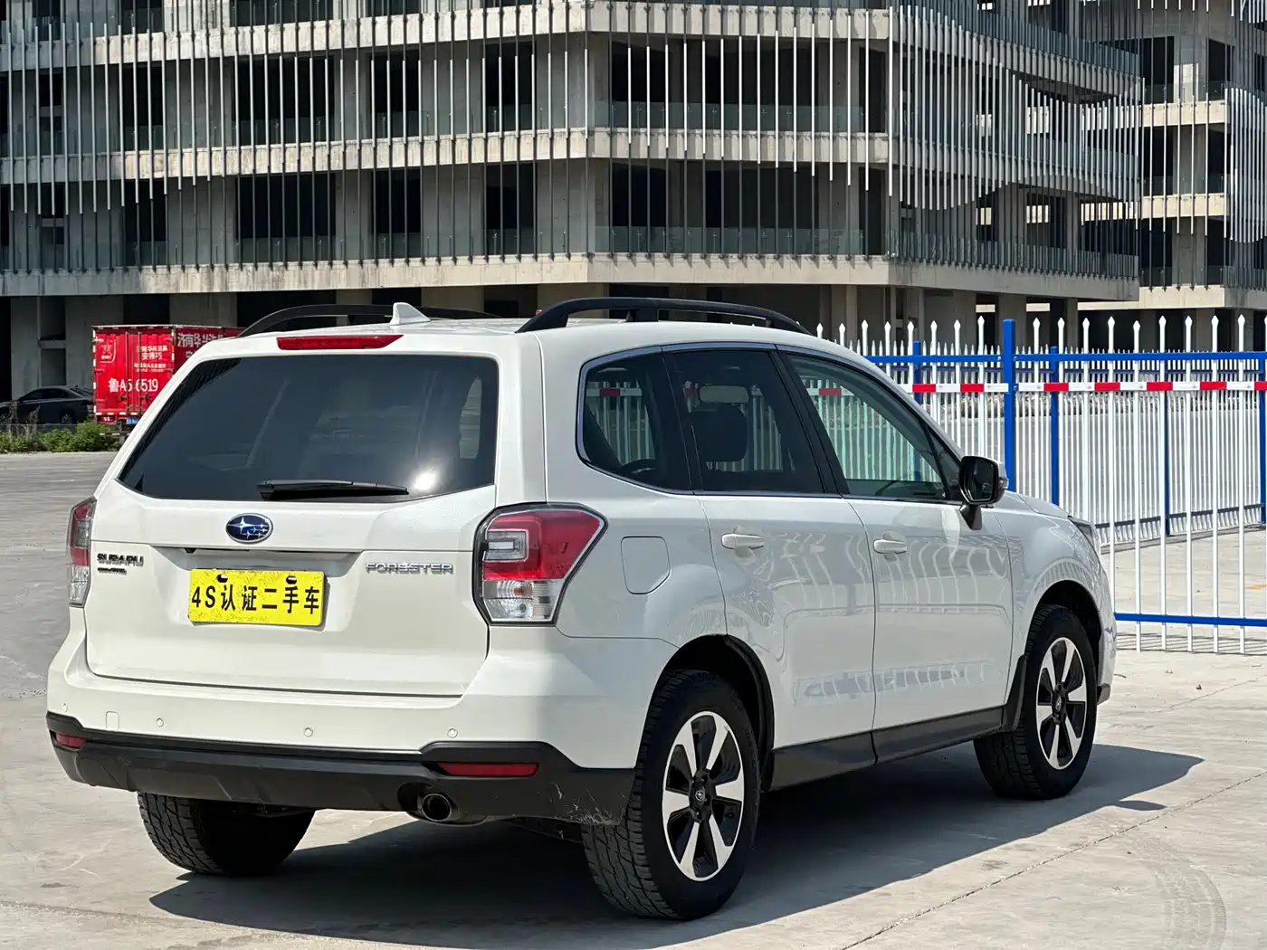 Subaru Forester 2016 2.5i Luxury Navigation Edition фото 21