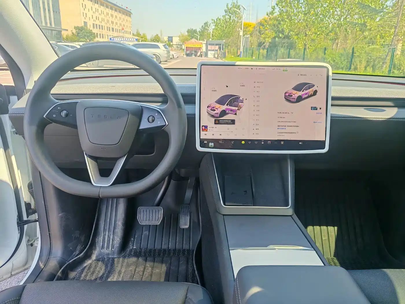 Tesla Model Y 2026 2025 Rear-Wheel Drive