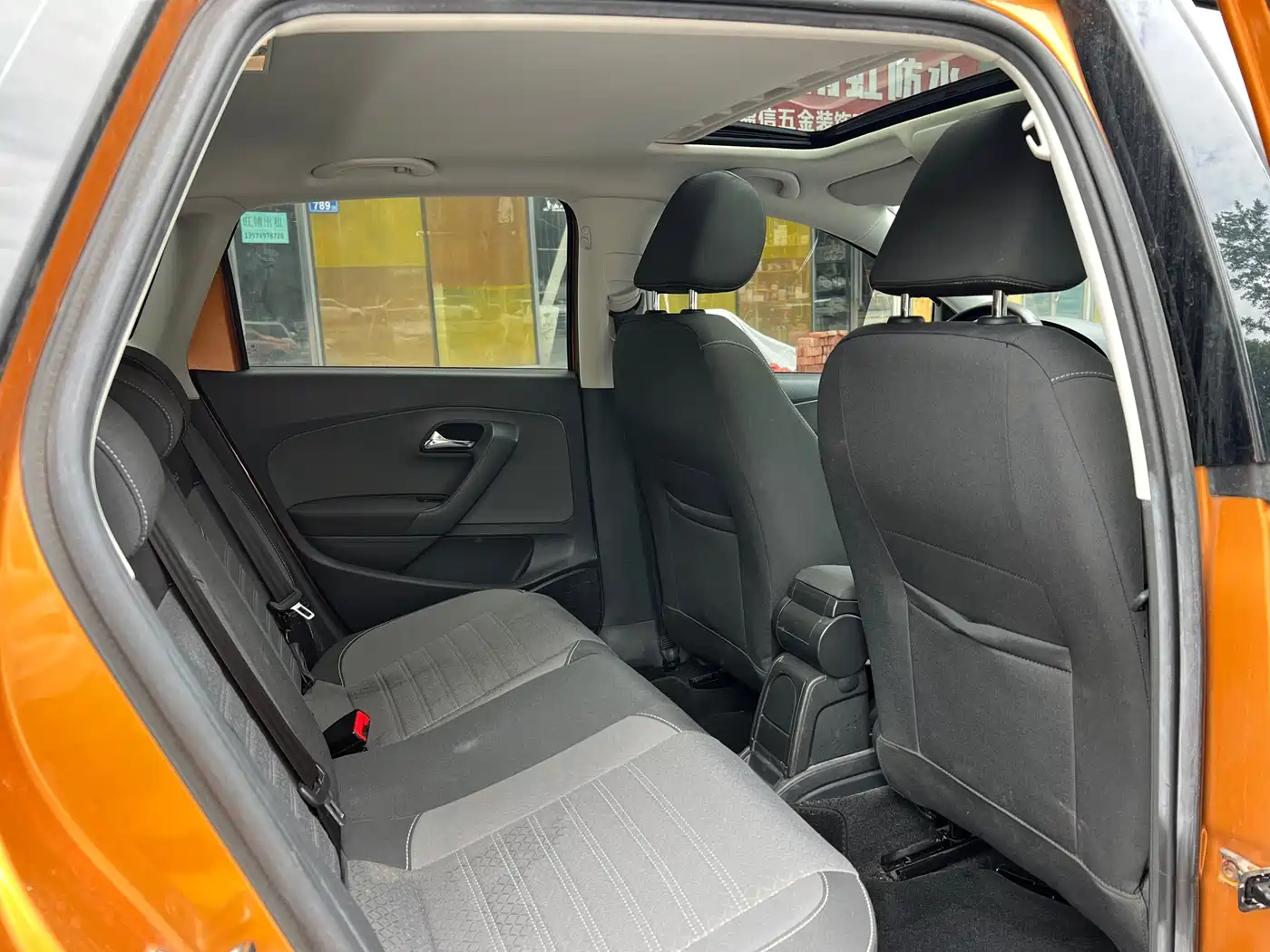 Volkswagen Polo 2018 1.5L Cross Polo Auto фото 14