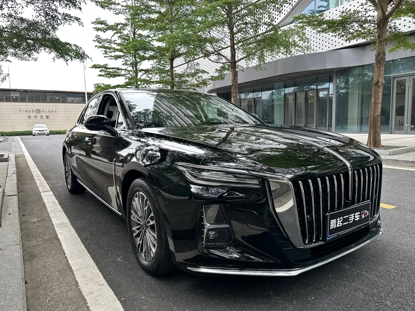 Hongqi H5 2023 1.5T DCT Smart Connect Flag Rhythm фото 3
