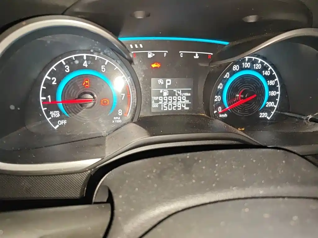 Chevrolet Cavalier 2016 1.5L Automatic Enjoyment Edition фото 5