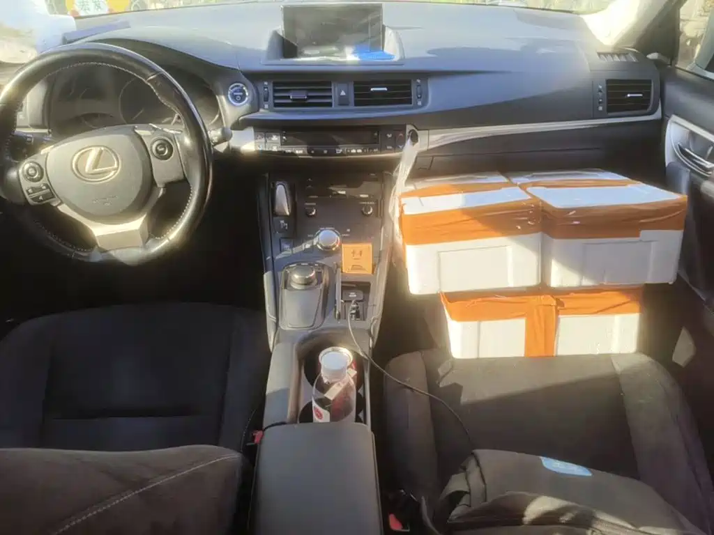Lexus CT 2016 2014 CT200h Comfort Monochrome